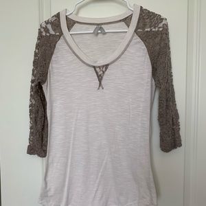 Vanity 3/4 sleeve shirt